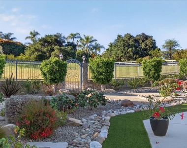 10995 Alto Court - Photo Thumbnail 36
