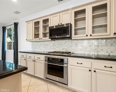 28911 Mirada Circulo - Photo Thumbnail 16