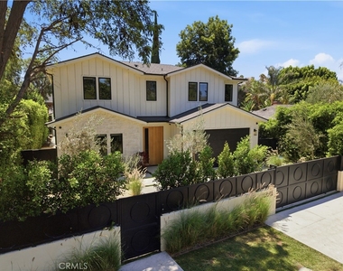 13944 Valleyheart Drive - Photo Thumbnail 32