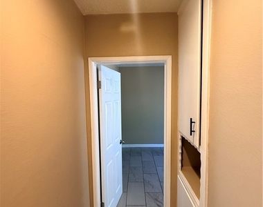9510 Bandera Street - Photo Thumbnail 1