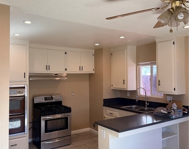 9510 Bandera Street - Photo Thumbnail 10