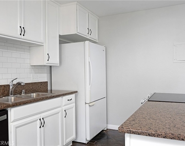 17572 Vandenberg Lane - Photo Thumbnail 27
