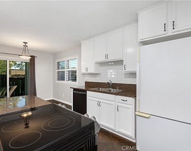 17572 Vandenberg Lane - Photo Thumbnail 30