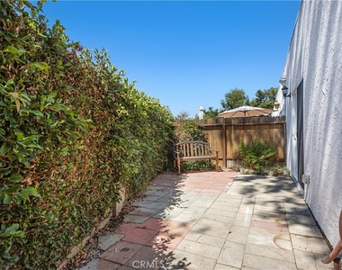 17572 Vandenberg Lane - Photo Thumbnail 16