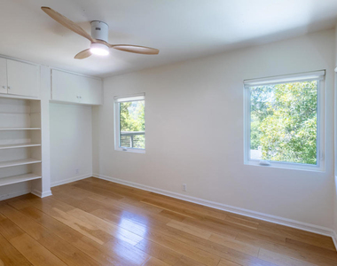 1483 Arroyo View Drive - Photo Thumbnail 19