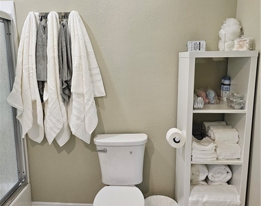 44250 Russell Lane - Photo Thumbnail 12