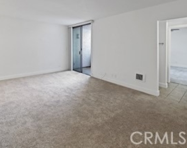 10982 Roebling - Photo Thumbnail 10