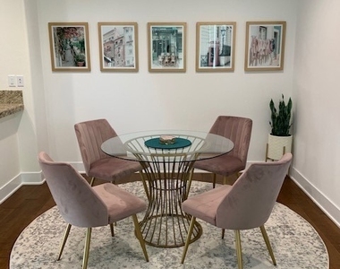 1129 Abelia - Photo Thumbnail 4