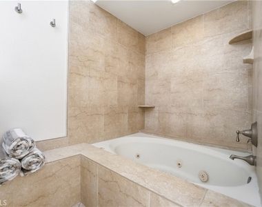 106 Avenida Mesita - Photo Thumbnail 18
