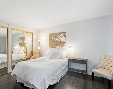 21 Pemberton Place - Photo Thumbnail 14