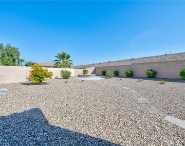 81482 Avenida Viesca - Photo Thumbnail 31