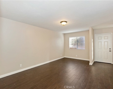 3228 Frazier Street - Photo Thumbnail 3