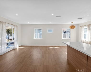 16682 E Greenhaven - Photo Thumbnail 7