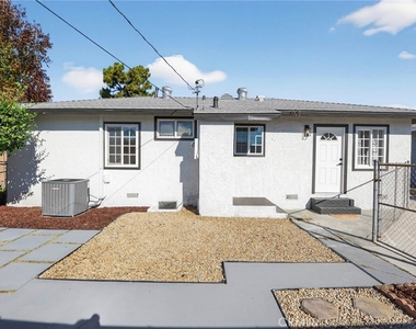 16682 E Greenhaven - Photo Thumbnail 15