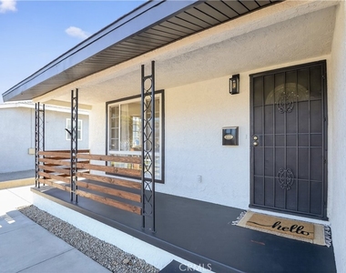 16682 E Greenhaven - Photo Thumbnail 2