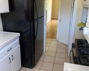 4061 Abourne - Photo Thumbnail 9