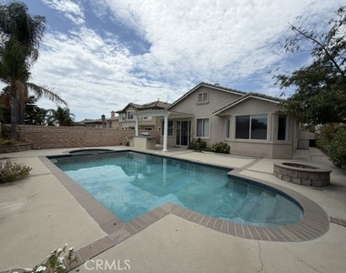 6745 Palo Verde Place - Photo Thumbnail 13