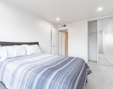 1315 A St - Photo Thumbnail 12