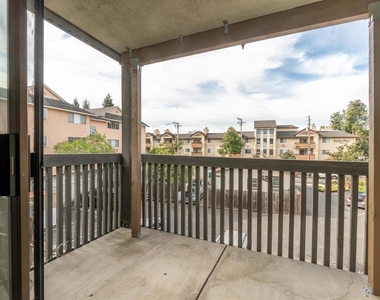 1315 A St - Photo Thumbnail 20