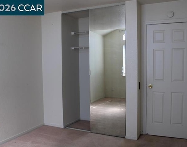 293 Scotts Vly - Photo Thumbnail 24