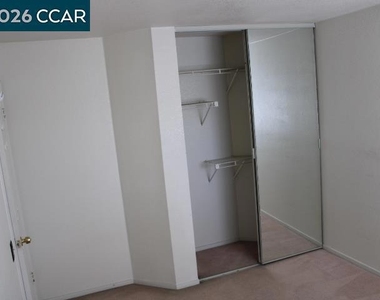 293 Scotts Vly - Photo Thumbnail 26