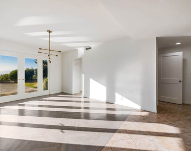 3115 Dona Susana Drive - Photo Thumbnail 14