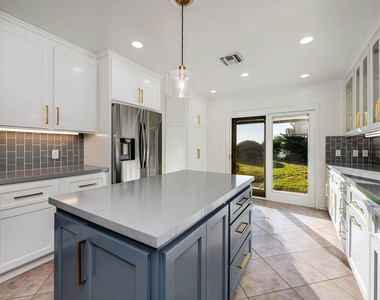 3115 Dona Susana Drive - Photo Thumbnail 19