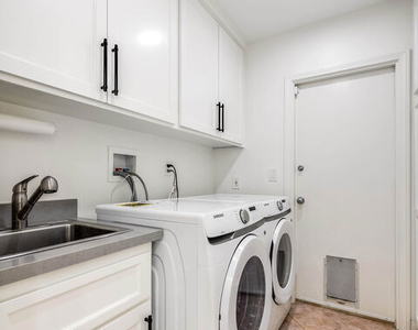 3115 Dona Susana Drive - Photo Thumbnail 20
