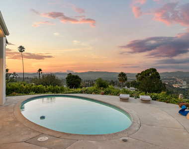 3340 Scadlock Lane - Photo Thumbnail 4