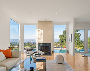 3340 Scadlock Lane - Photo Thumbnail 1