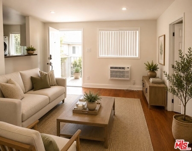 1125 N Genesee Avenue - Photo Thumbnail 2
