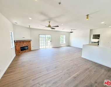 1515 Indiana Avenue - Photo Thumbnail 1