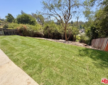 1515 Indiana Avenue - Photo Thumbnail 39