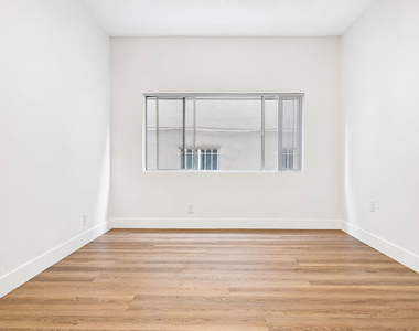 134 S Elm Drive - Photo Thumbnail 15