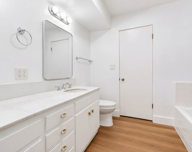 134 S Elm Drive - Photo Thumbnail 20