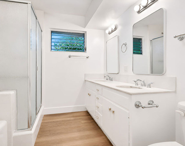 134 S Elm Drive - Photo Thumbnail 19