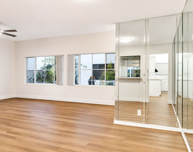 134 S Elm Drive - Photo Thumbnail 14