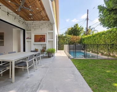 15030 Hartsook Street - Photo Thumbnail 33
