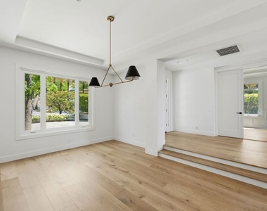 16802 Calle De Sarah - Photo Thumbnail 5