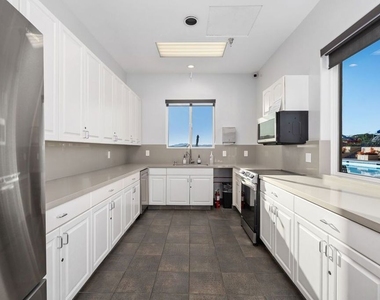 16802 Calle De Sarah - Photo Thumbnail 56