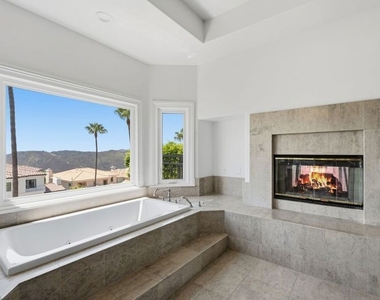 16802 Calle De Sarah - Photo Thumbnail 27