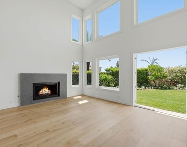 16802 Calle De Sarah - Photo Thumbnail 8
