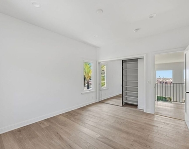 16802 Calle De Sarah - Photo Thumbnail 40
