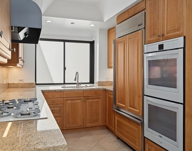 701 Ocean Avenue - Photo Thumbnail 34