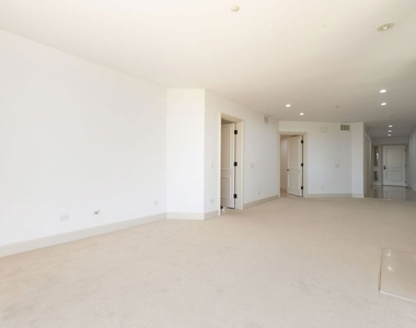 701 Ocean Avenue - Photo Thumbnail 45