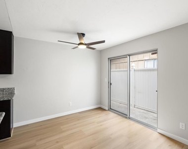 6908 Camphor Lane - Photo Thumbnail 6