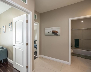 4741 Point Loma Ave - Photo Thumbnail 59