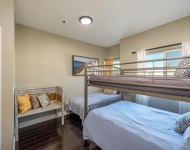 4741 Point Loma Ave - Photo Thumbnail 44