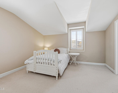 138 Mayflower Street - Photo Thumbnail 36
