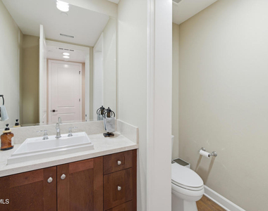 138 Mayflower Street - Photo Thumbnail 22